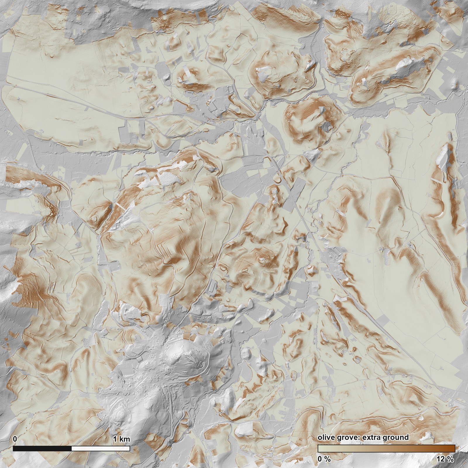 Shaded relief of a 4 by 4 kilometer frame in the Sierra Subbetica of Cordoba, Spain, built from the half meter terrain model of the 2024 LiDAR flight. Over the gray shading, the olive parcels that fit whole inside the frame are tinted on a ramp from pale cream to dark brown according to how much extra ground each 2 meter cell has over its map area, from 0 to 12 percent. The valley floors, which take up much of the center and the northwest, are almost untinted. The dark brown gathers on the hillsides and hilltops to the east, south and southwest, tracing their contours. A 1 kilometer scale bar sits at the bottom left and the color key at the bottom right. The town of Carcabuey shows in the southwest quadrant as a gray patch with a rounded hill.